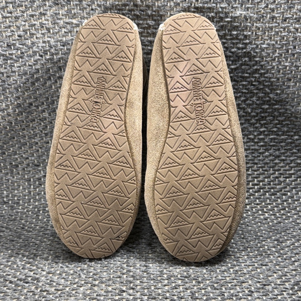 Minnetonka Tan Suede Moccasins Women's 10 - Picture 7 of 7